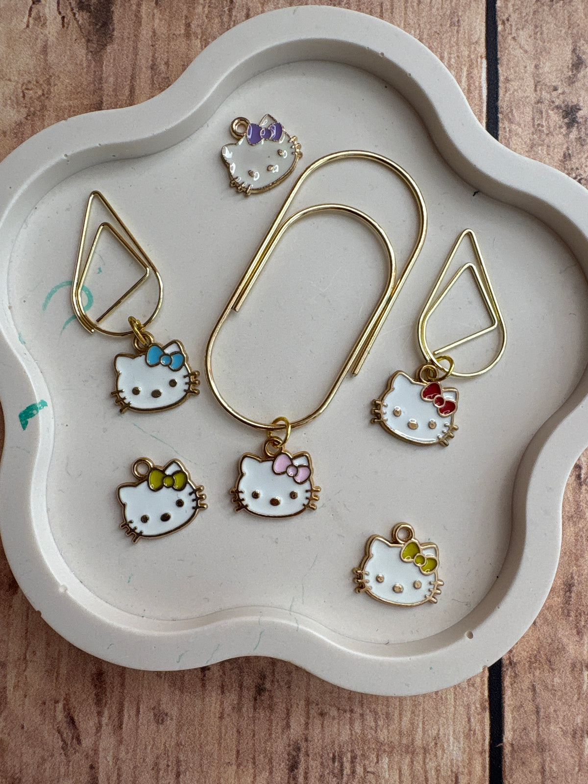 Trombone pampille Hello Kitty đđș