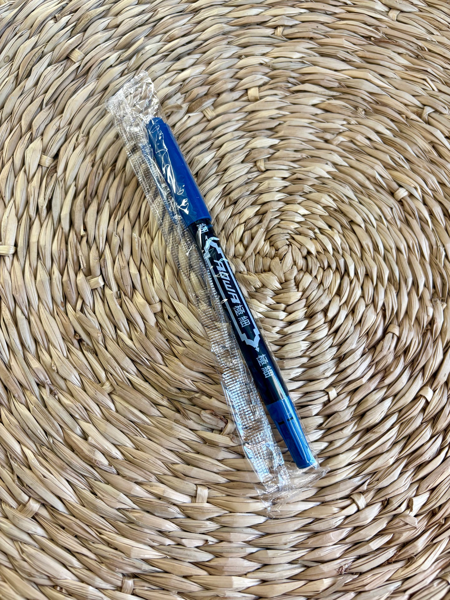 Marqueur permanent double pointe